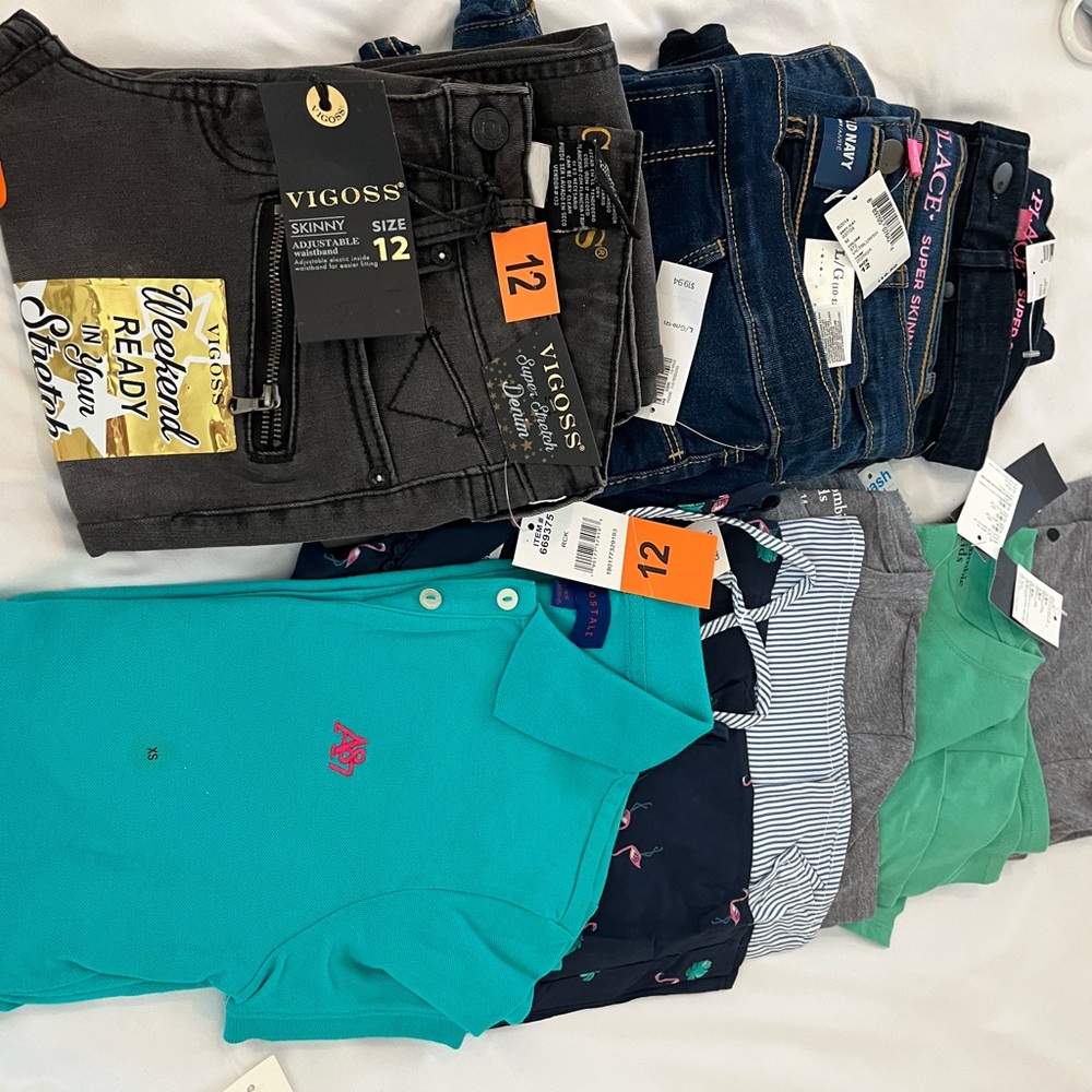 Bundle of kids clothes size 10-12